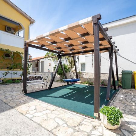 Apartments Pavic Vir Εξωτερικό φωτογραφία